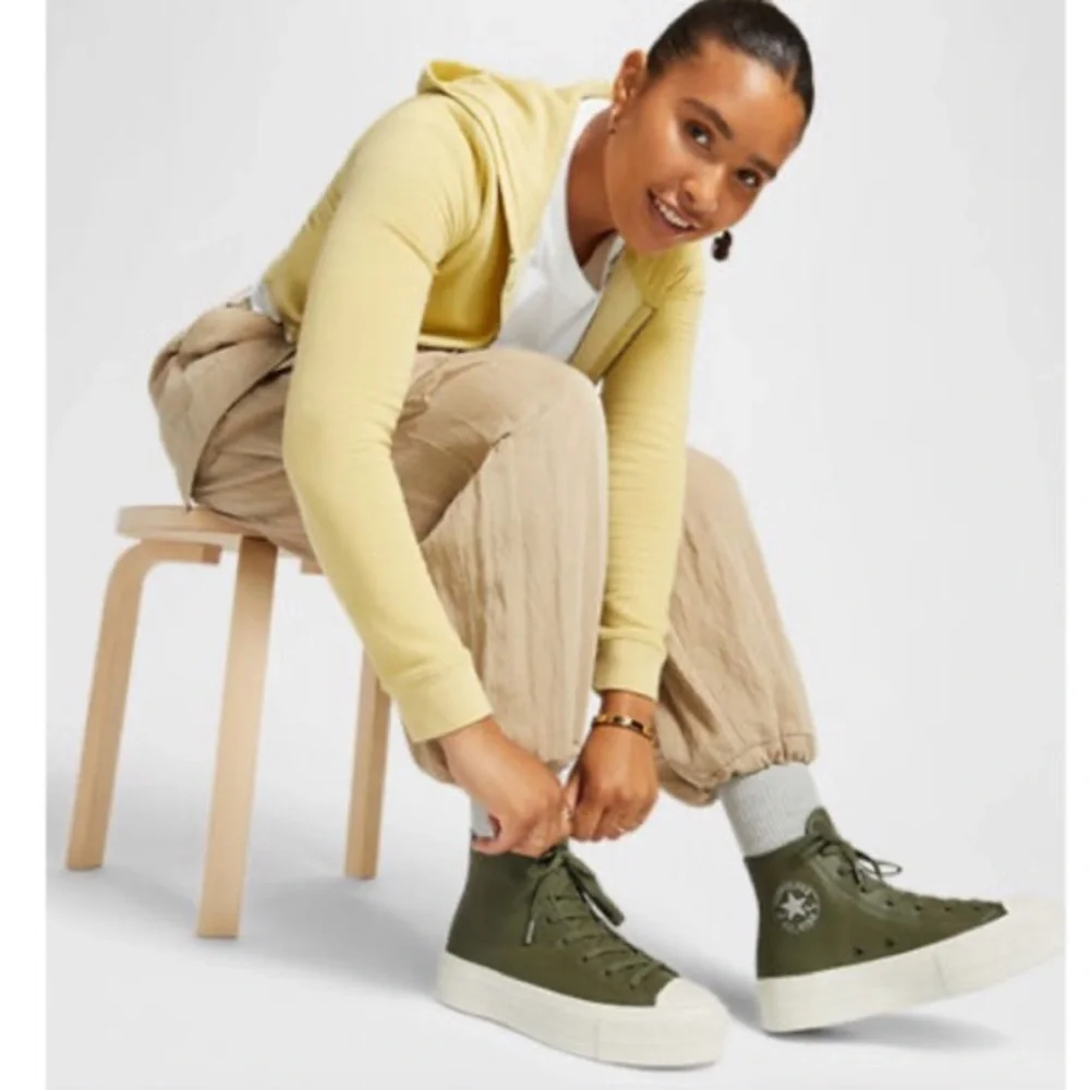 Chuck Taylor All Star Lift Platform Leather Sneaker